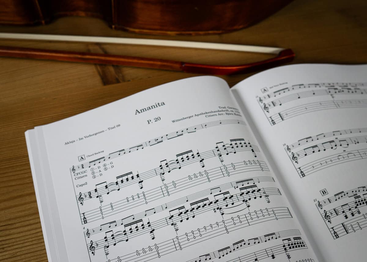 Bundle - Im Verborgenen - Akleja – Bild 3